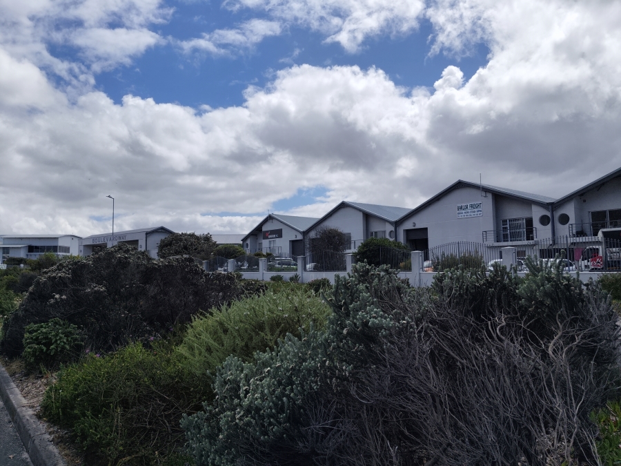 To Let commercial Property for Rent in Muizenberg Western Cape